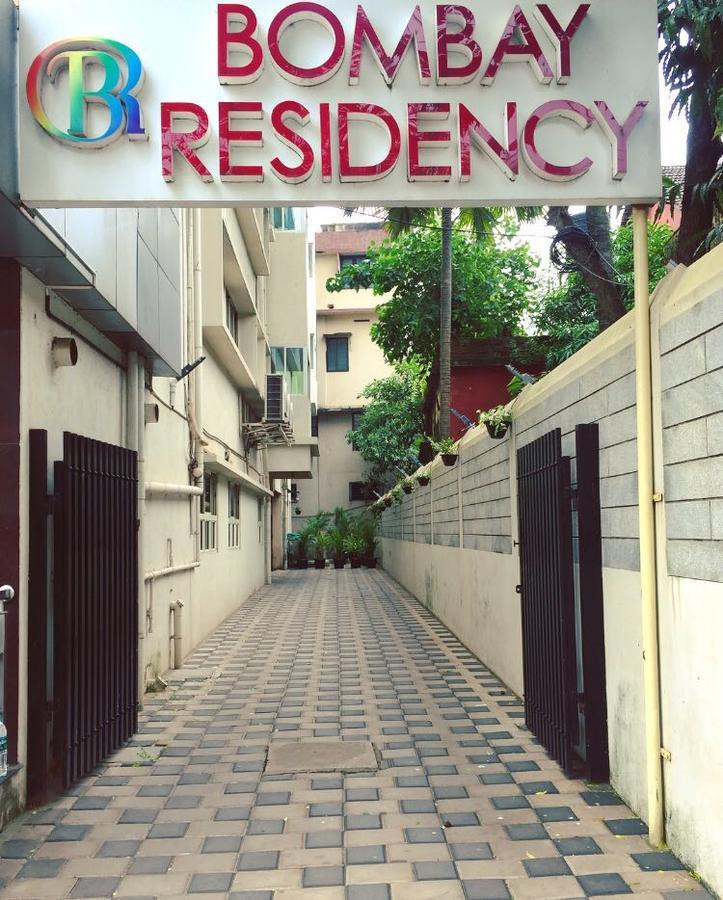Hotel Bombay Residency--Bombay Lucky Restaurant Mangalore Exterior photo